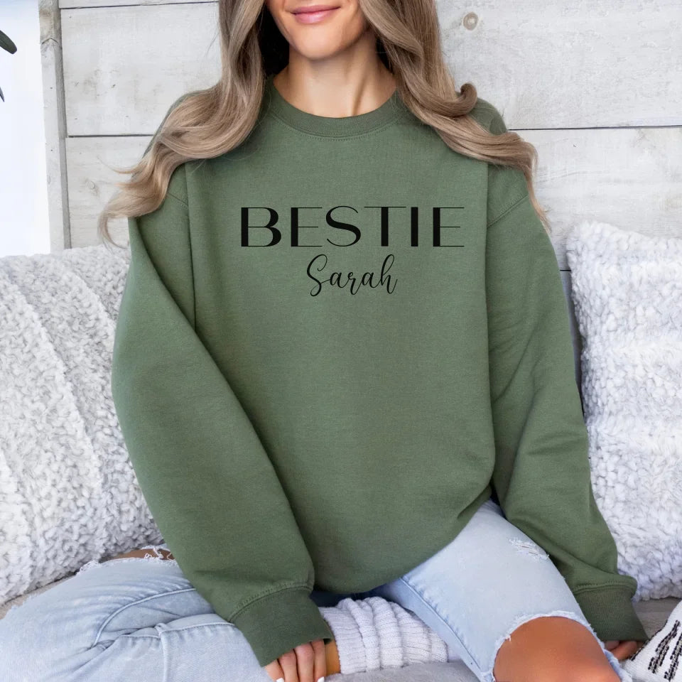 mamagibt Personalisierbares Sweatshirt Bestie mit Namen Sweatshirts Bestie 2 Military Green personalisiert