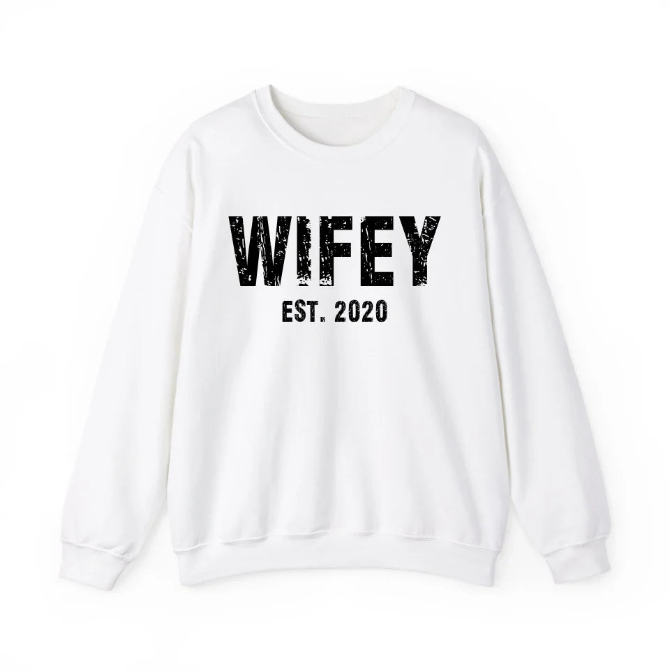 mamagibt Partner Sweatshirt mit Datum personalisiert Wifey