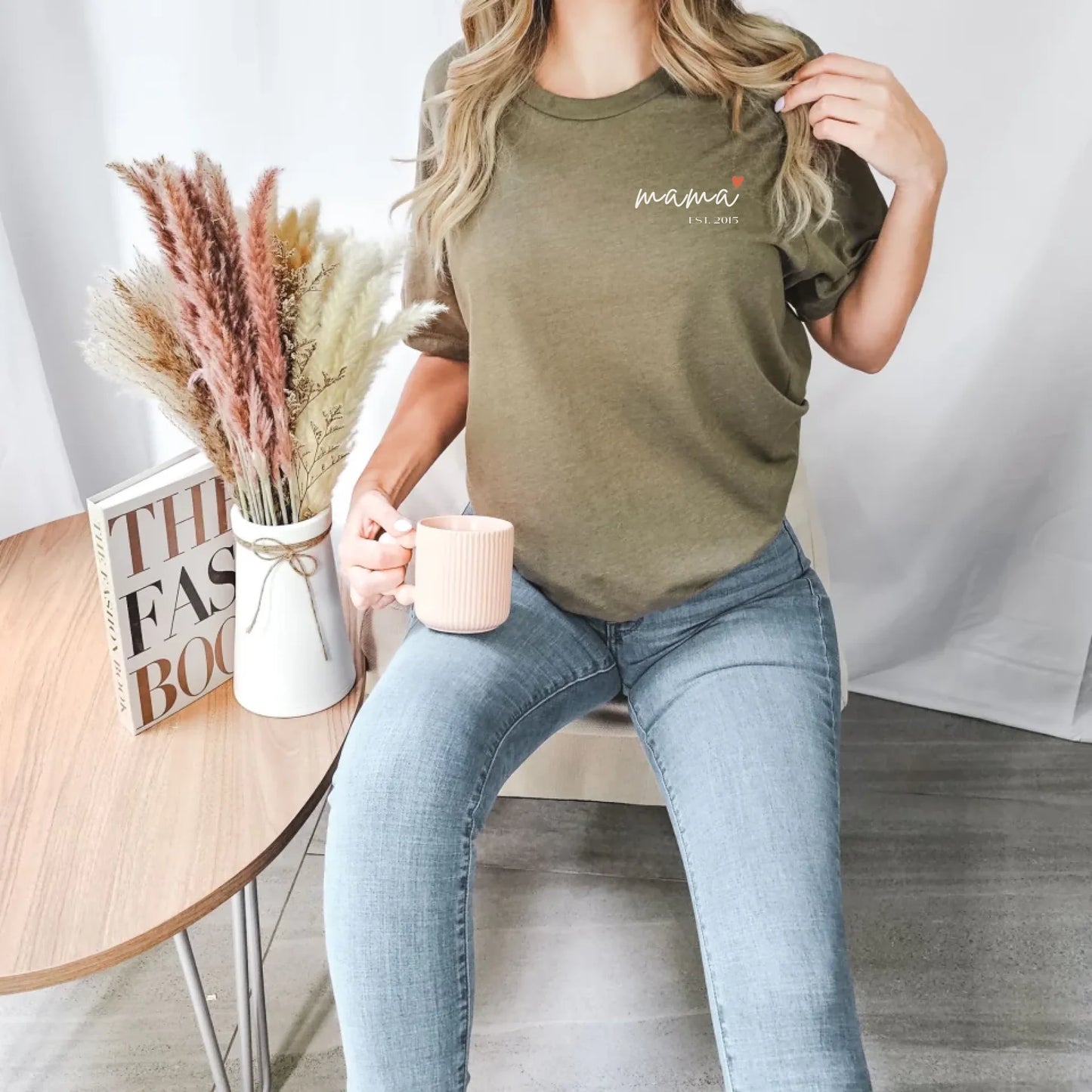 Printify Personalisiertes Mama T-Shirt mit Datum und Herz T-Shirt Mama Design 1 Heather Olive