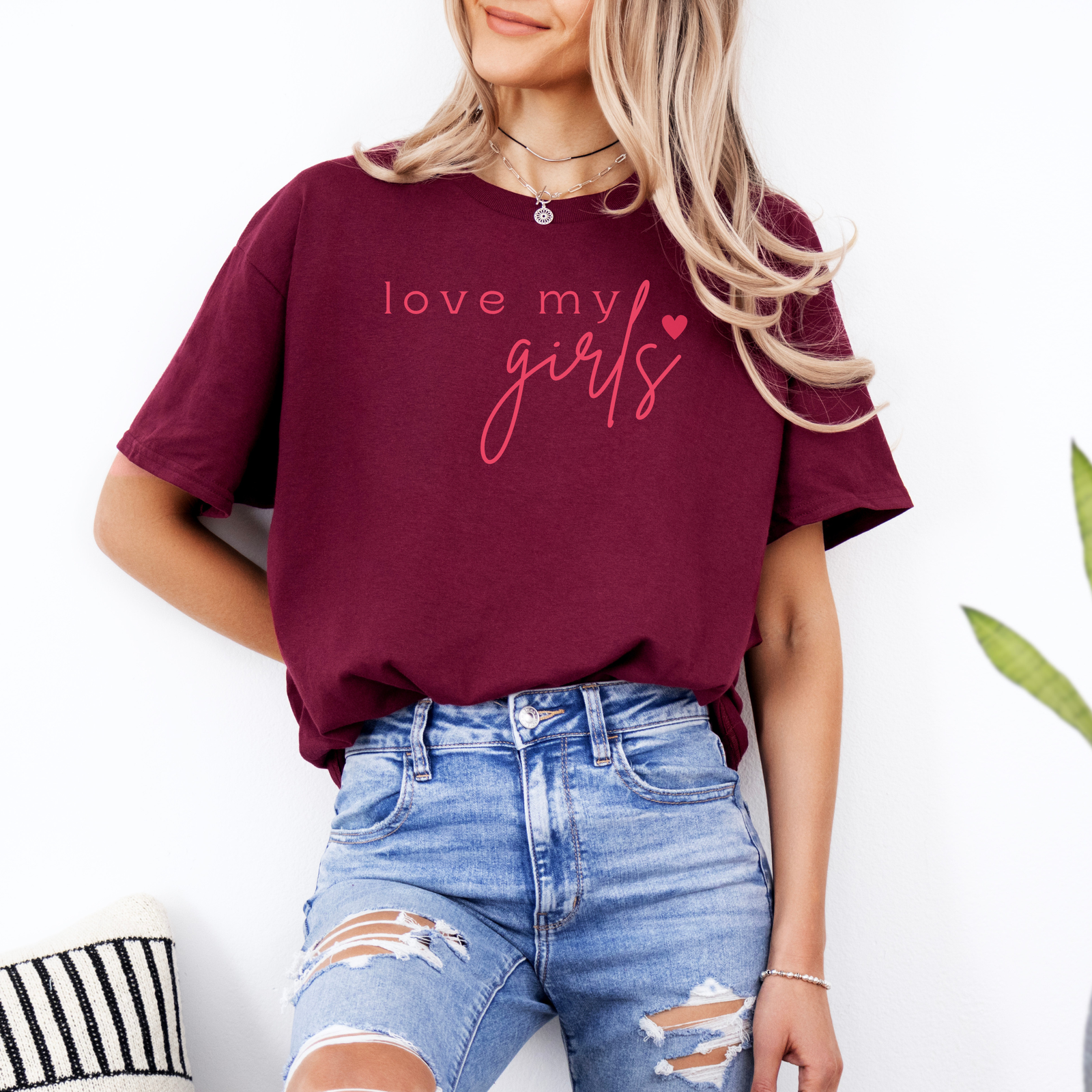 mamagibt Mama T-Shirt love my Girls Maroon