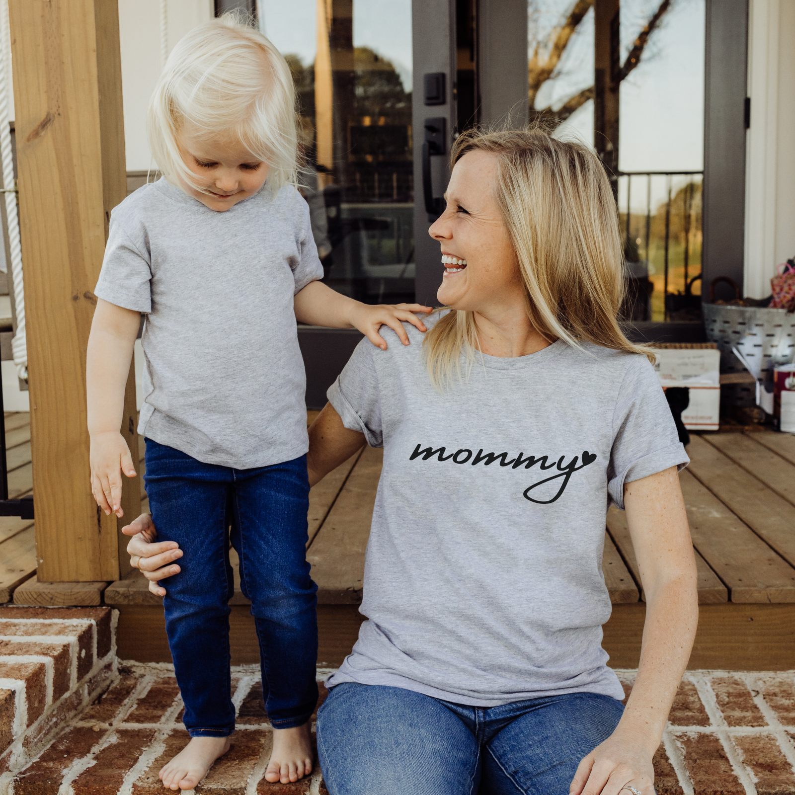 mamagibt Mama T-Shirt Mommy heart Ash