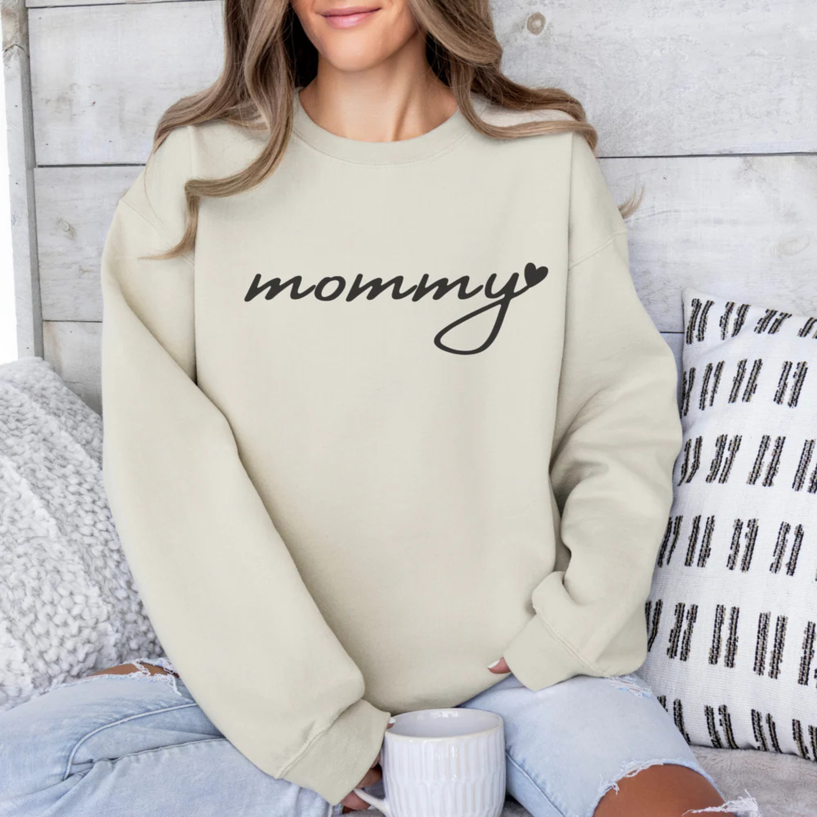 mamagibt Mama Sweatshirt Mommy heart Sand