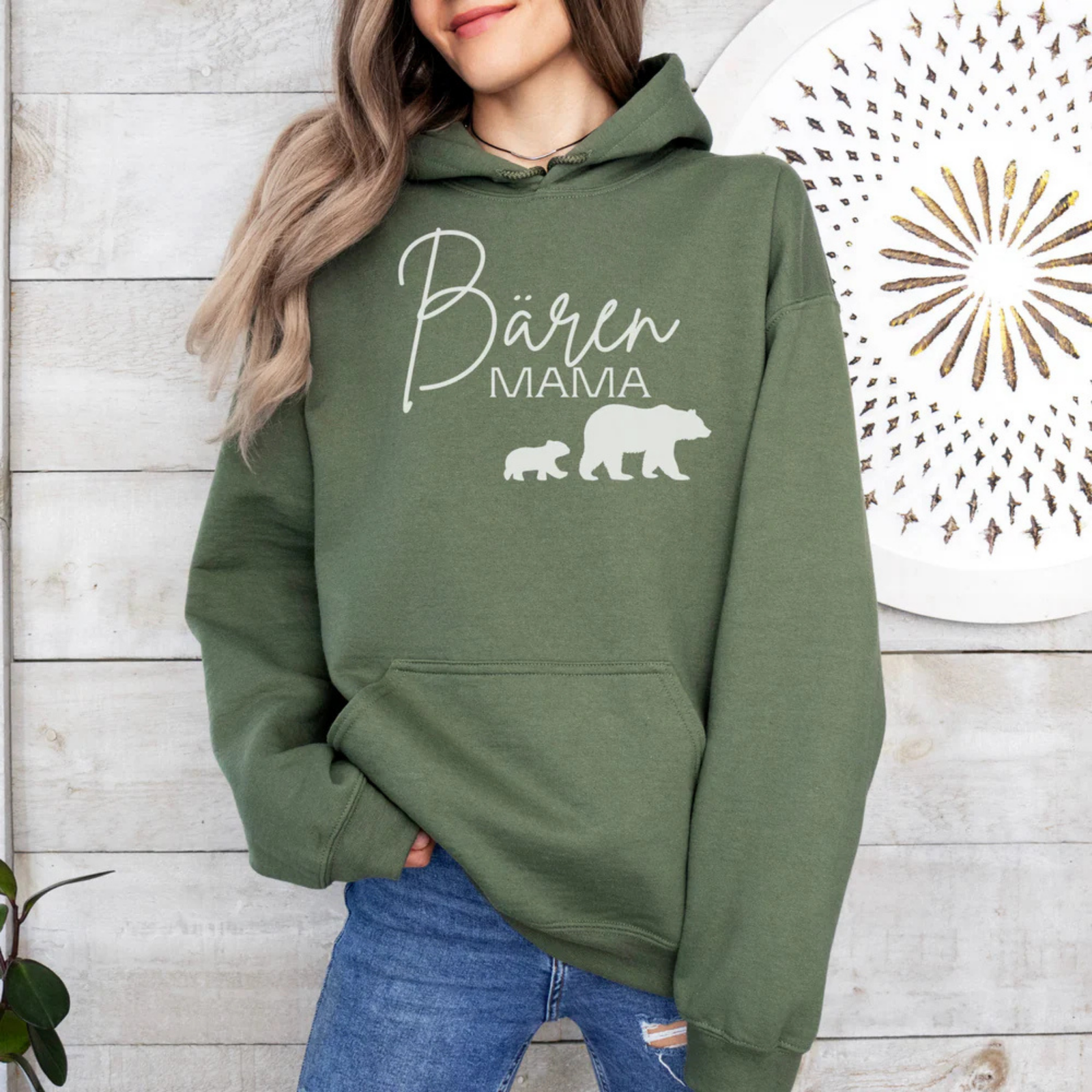 mamagibt Hoodie Bären Mama mit Motiv Military Green