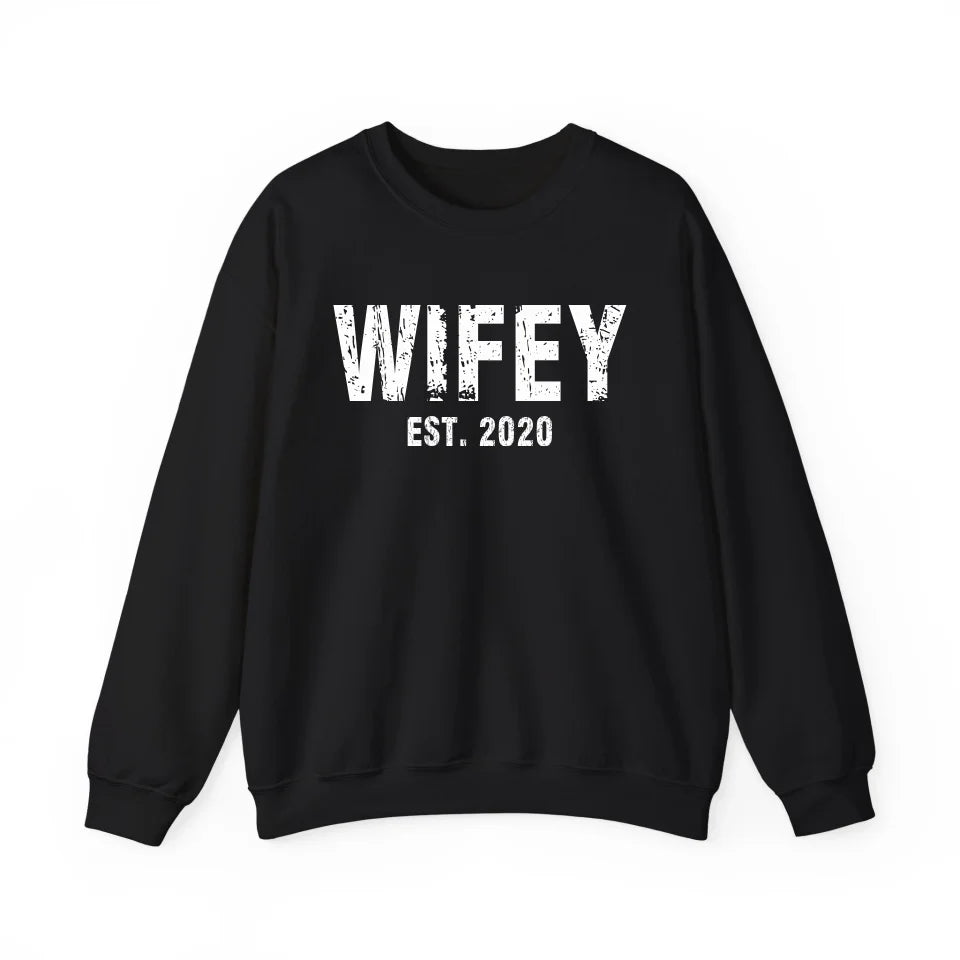 mamagibt Partner Sweatshirt mit Datum personalisiert Wifey