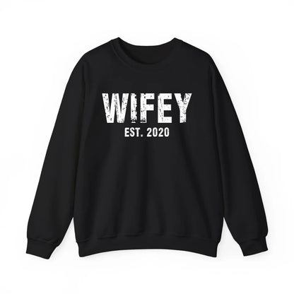 mamagibt Partner Sweatshirt mit Datum personalisiert Wifey