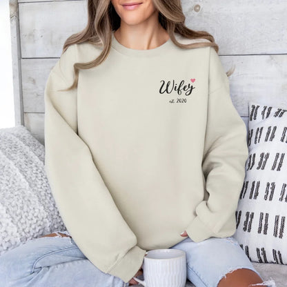 mamagibt Individuelle Partner Sweatshirts personalisiert mit Datum Wifey Sweatshirt Couple Sand