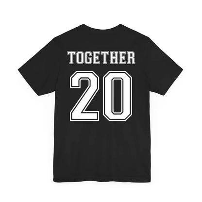 mamagibt Personalisiertes Partner T-Shirt mit Datum Wifey