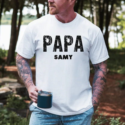 Printify T-Shirt Papa personalisiert mit Namen T-Shirt Papa Design 5 White