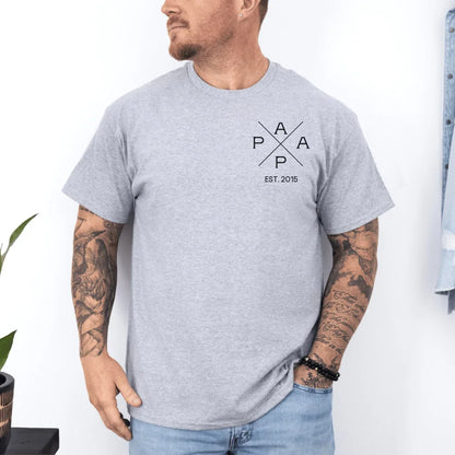 Printify Personalisierbares Papa T-Shirt mit Datum T-Shirt Papa Kreuz Design Athletic Heather