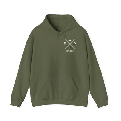 mamagibt Personalisierter Hoodie Papa Kreuz Design