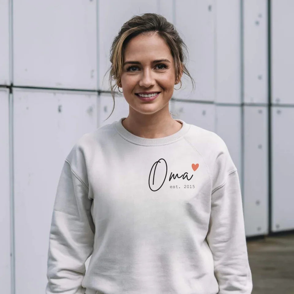 Printify Sweatshirt Oma mit Datum