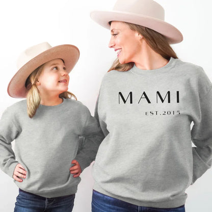 Printify Personalisierbares Mama Sweatshirt "Mami mit Datum"