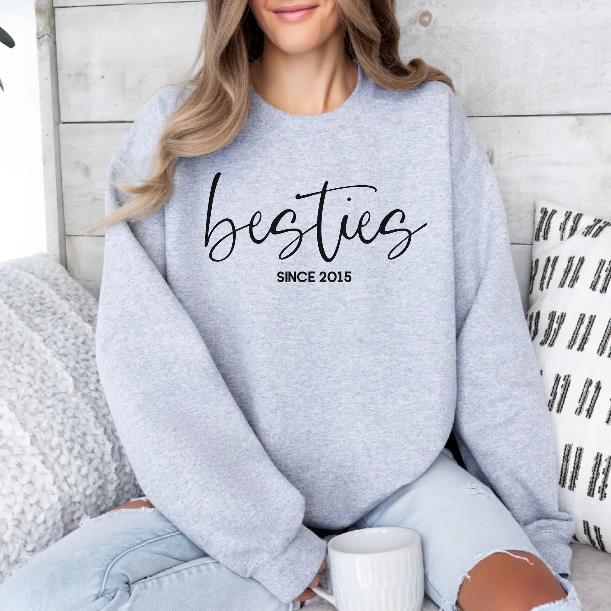 mamagibt Personalisiertes Sweatshirt für Freundinnen Sweatshirts Bestie 5 Sport Grey