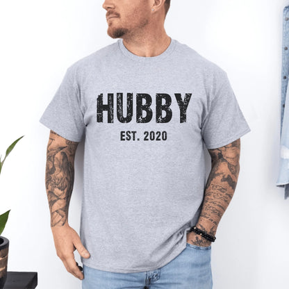 mamagibt Partner T-Shirt mit Datum personalisiert Hubby T-Shirt Couple Hubby Grunge Athletic Heather