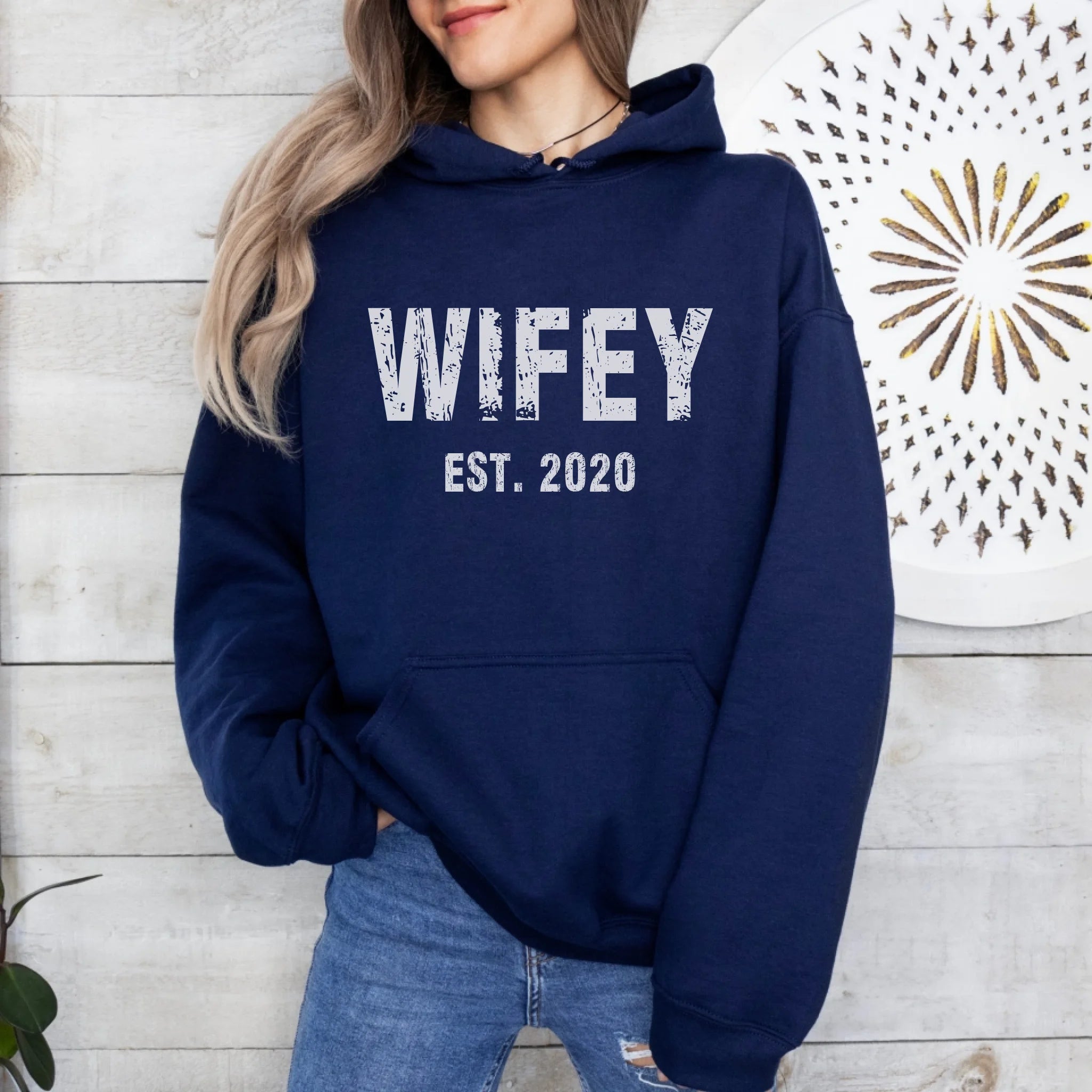 mamagibt Partner Hoodie mit Datum personalisiert Wifey Hoodie Couple Wifey Grunge! Navy