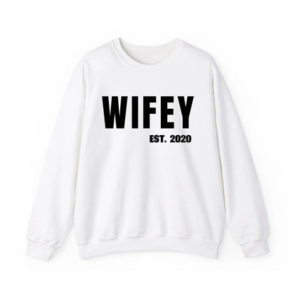 mamagibt Personalisiertes Partner Sweatshirt Wifey