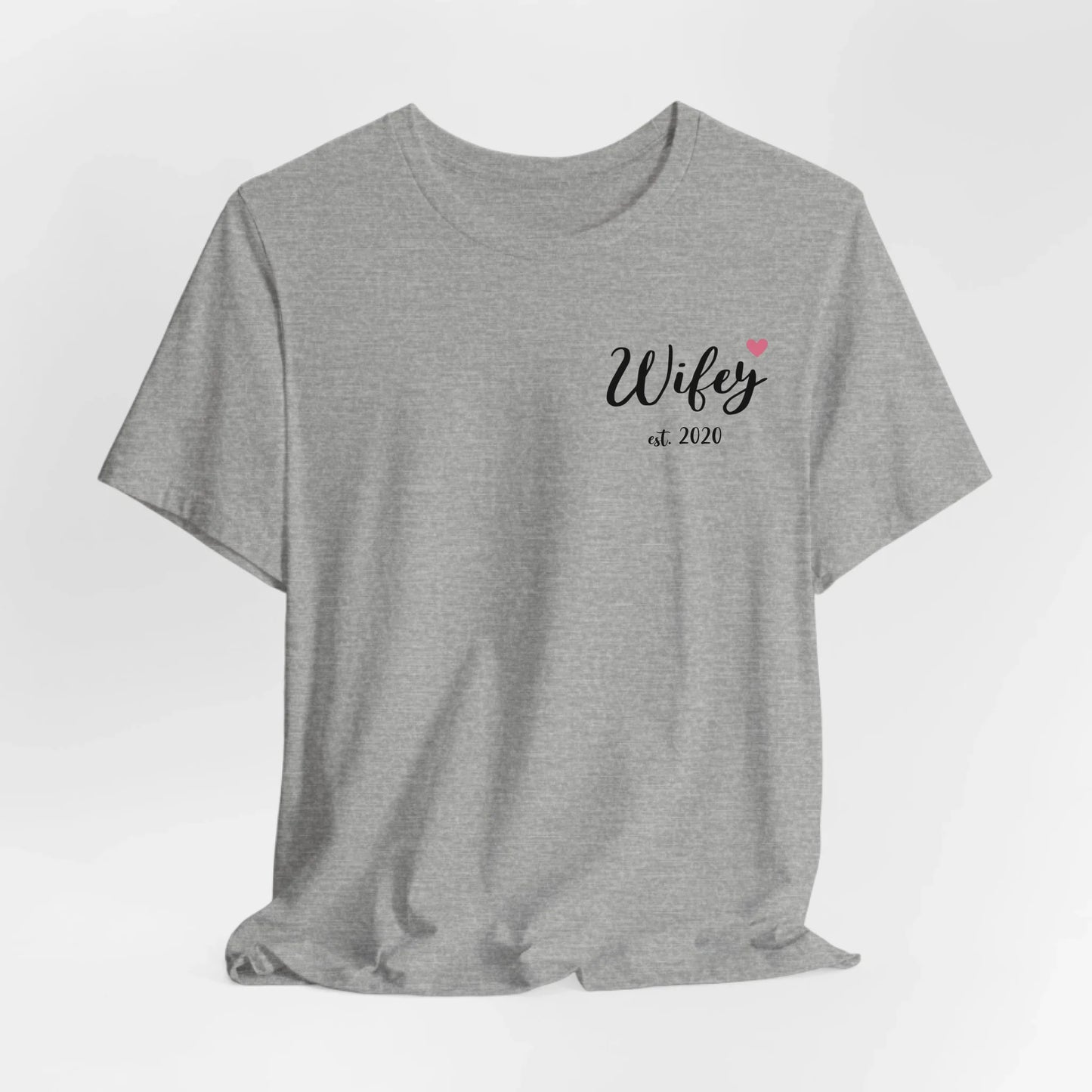 mamagibt Individuelle Partner T-Shirts personalisiert mit Datum Wifey