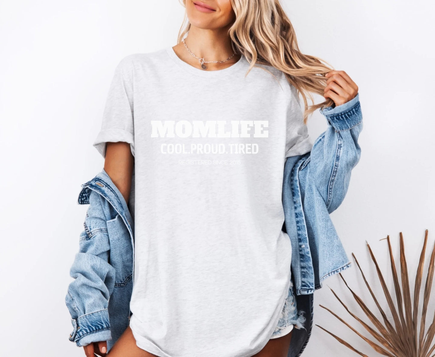 mamagibt Mama T-Shirt Momlife personalisiert Mama T-Shirt momlife personalisiert Ash