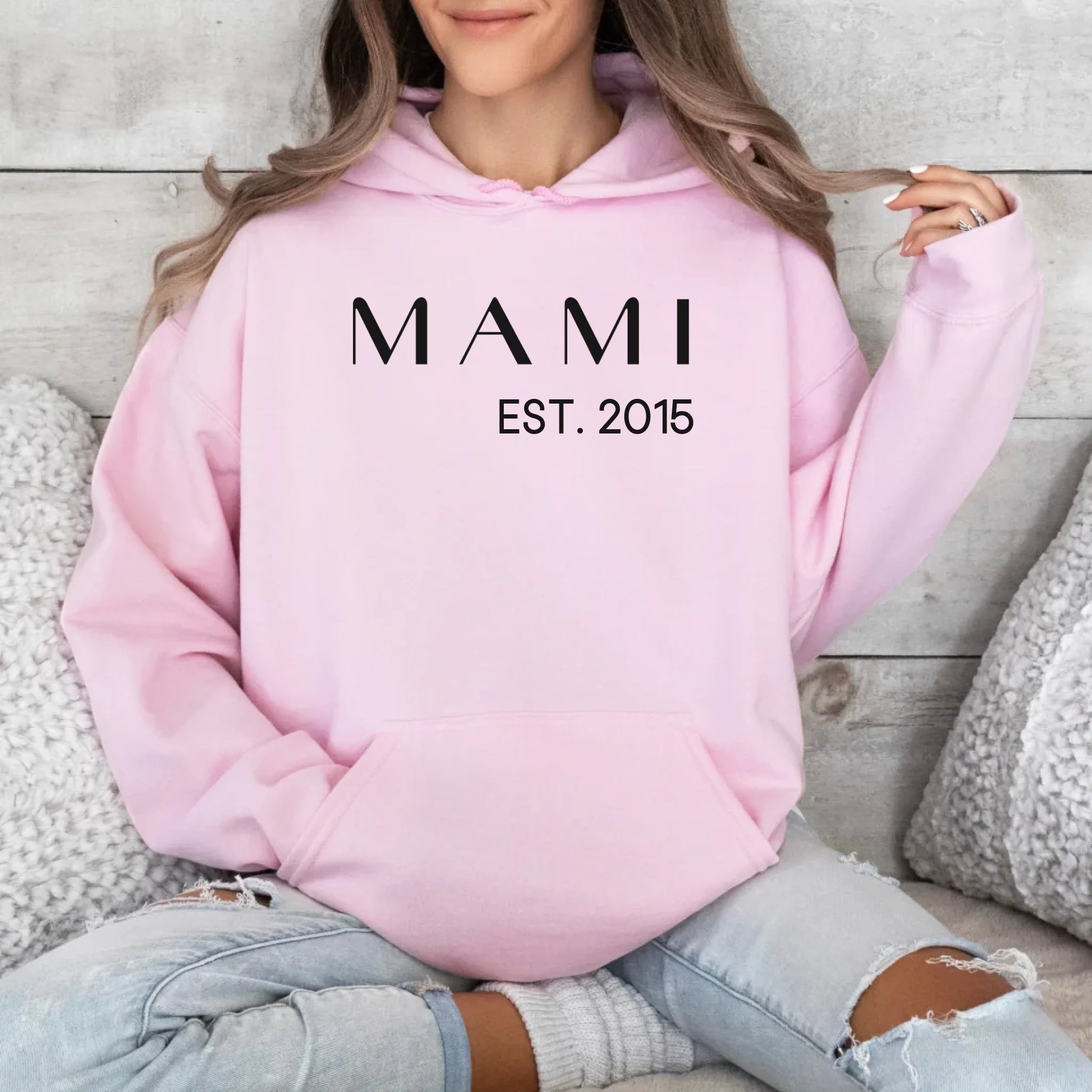 Printify Personalisierbares Mama Hoodie "Mami mit Datum" Hoodie Mama Design 2 Light Pink