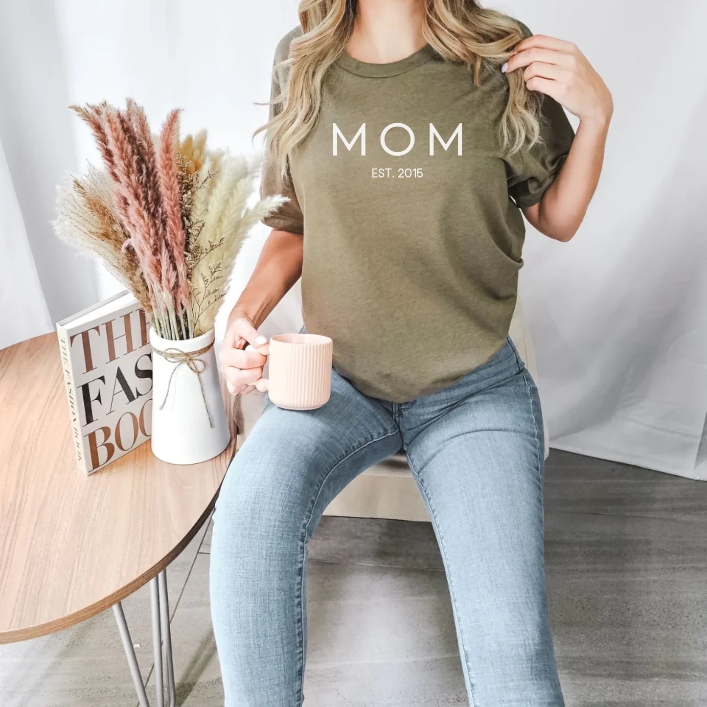 Printify Personalisierbares Mama T-Shirt mit Geburtsdatum T-Shirt Mama Design 4 Heather Olive