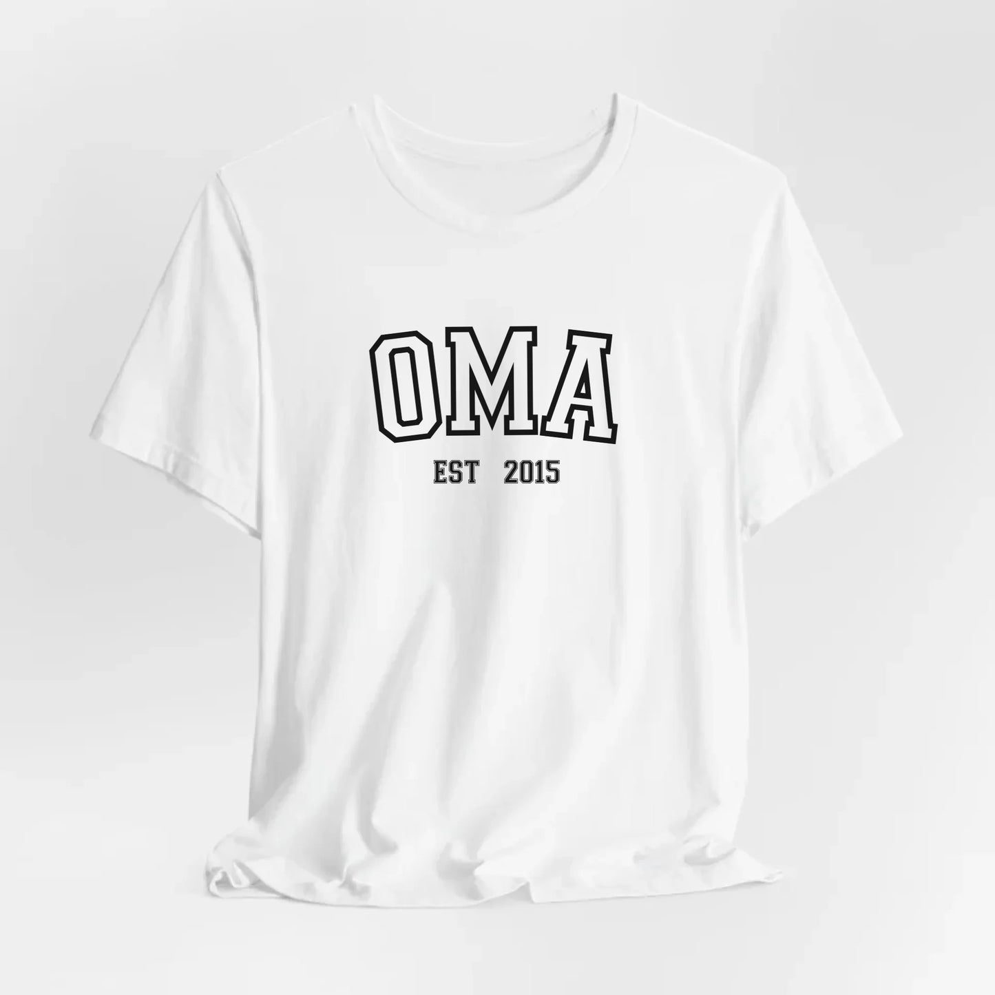 Printify Sportliches Oma T-Shirt mit Datum personalisiert T-Shirt Oma Design 7 White
