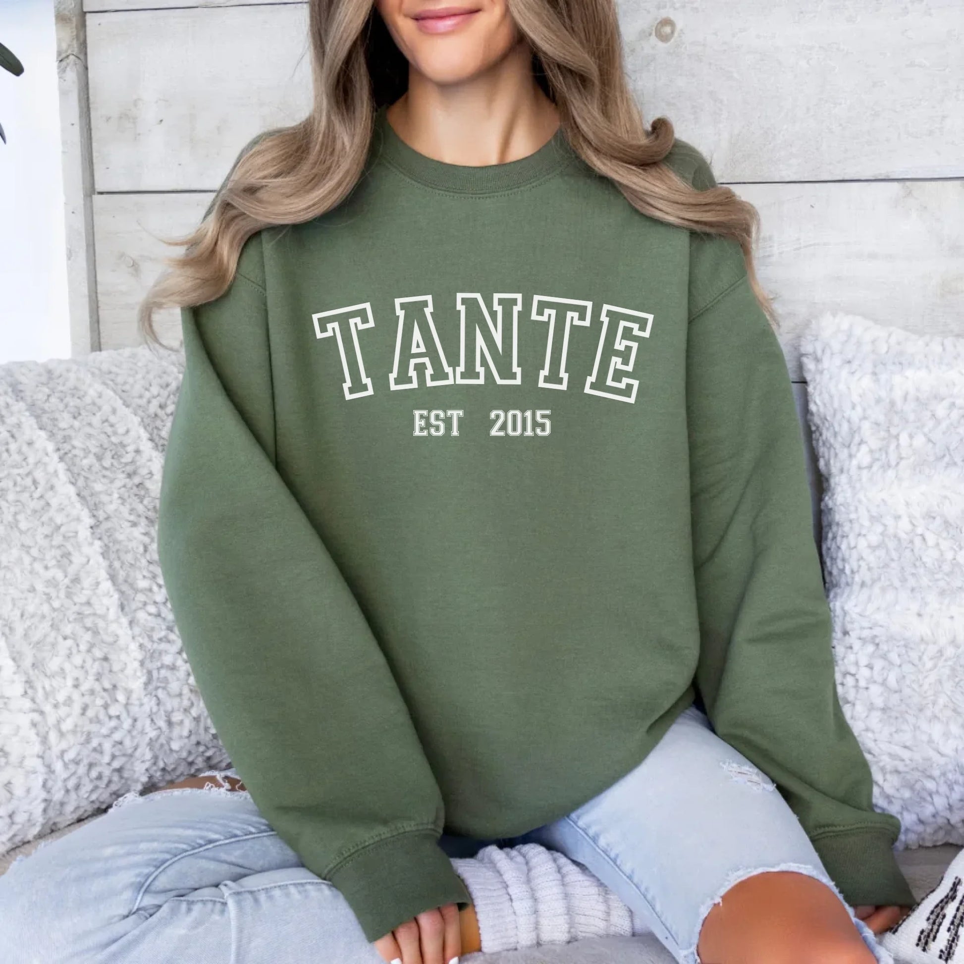 Printify Sportliches Tante Sweatshirt mit Datum personalisiert Sweatshirt Tante Design 6 Military Green