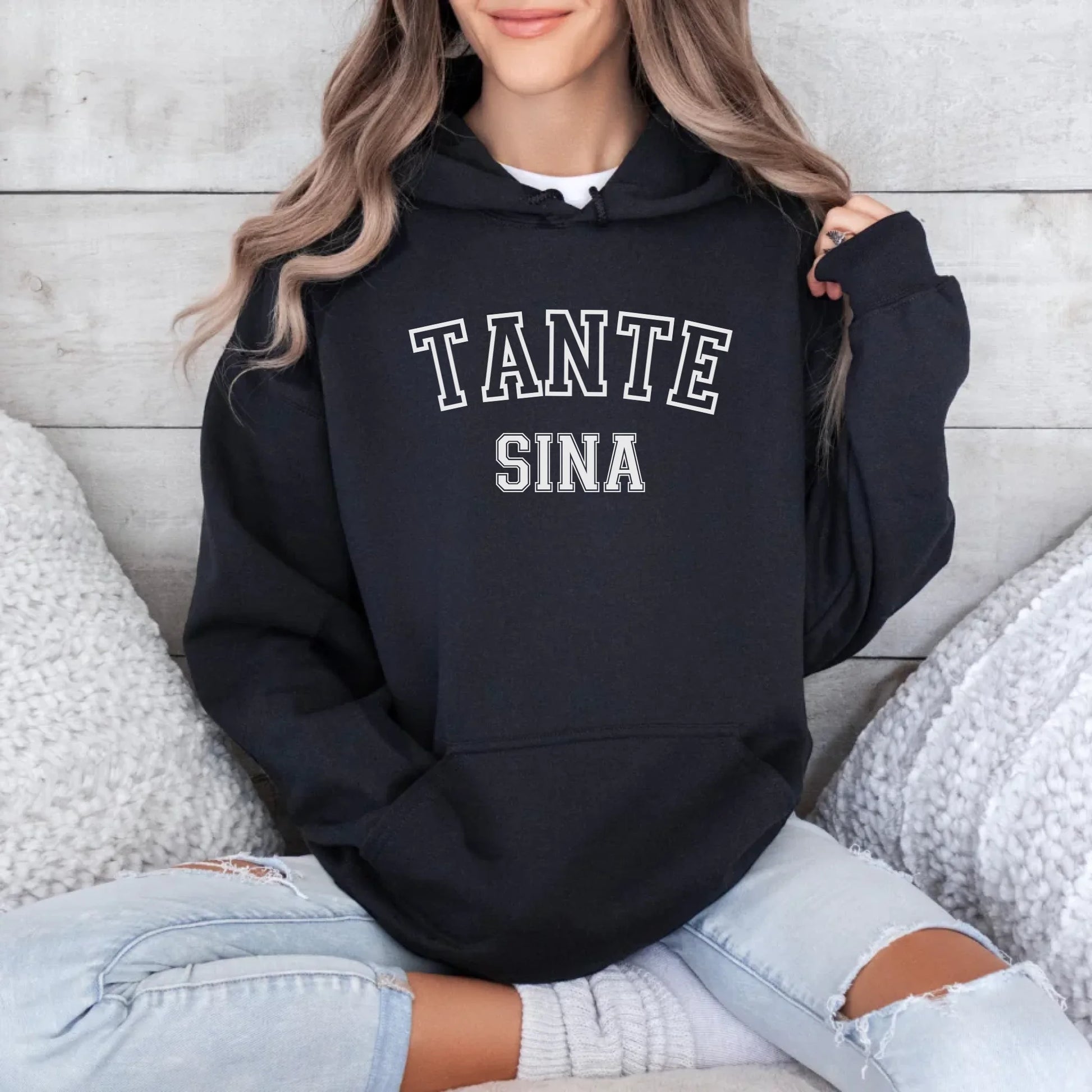 mamagibt Personalisierter Tante Hoodie "Sport" mit Namen Hoodie Tante Design 9 Black