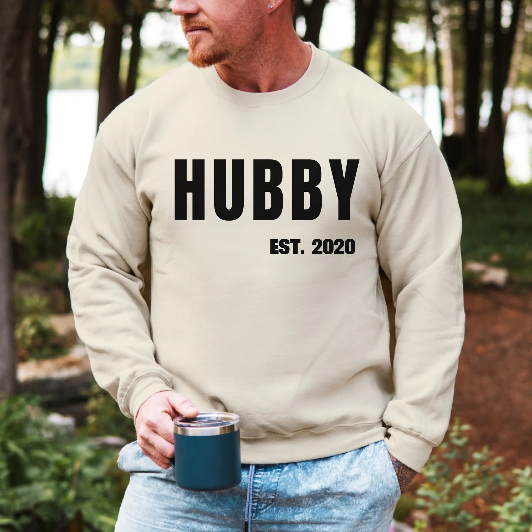 Printify Sweatshirt Couple Hubby mit Datum Sweatshirt Couple Hubby mit Datum Sand