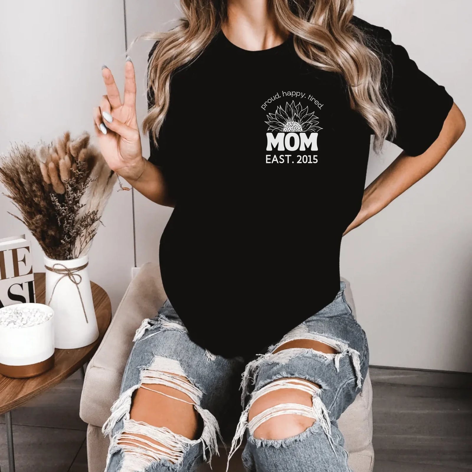 mamagibt Mama T-Shirt Sonnenblume mit Datum Mama T-Shirt Sonnenblume Black