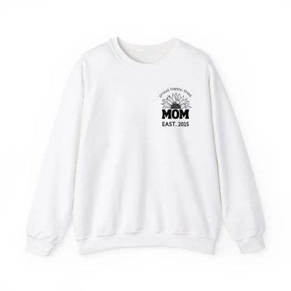 mamagibt Sweatshirt Mama Sonnenblume mit Datum