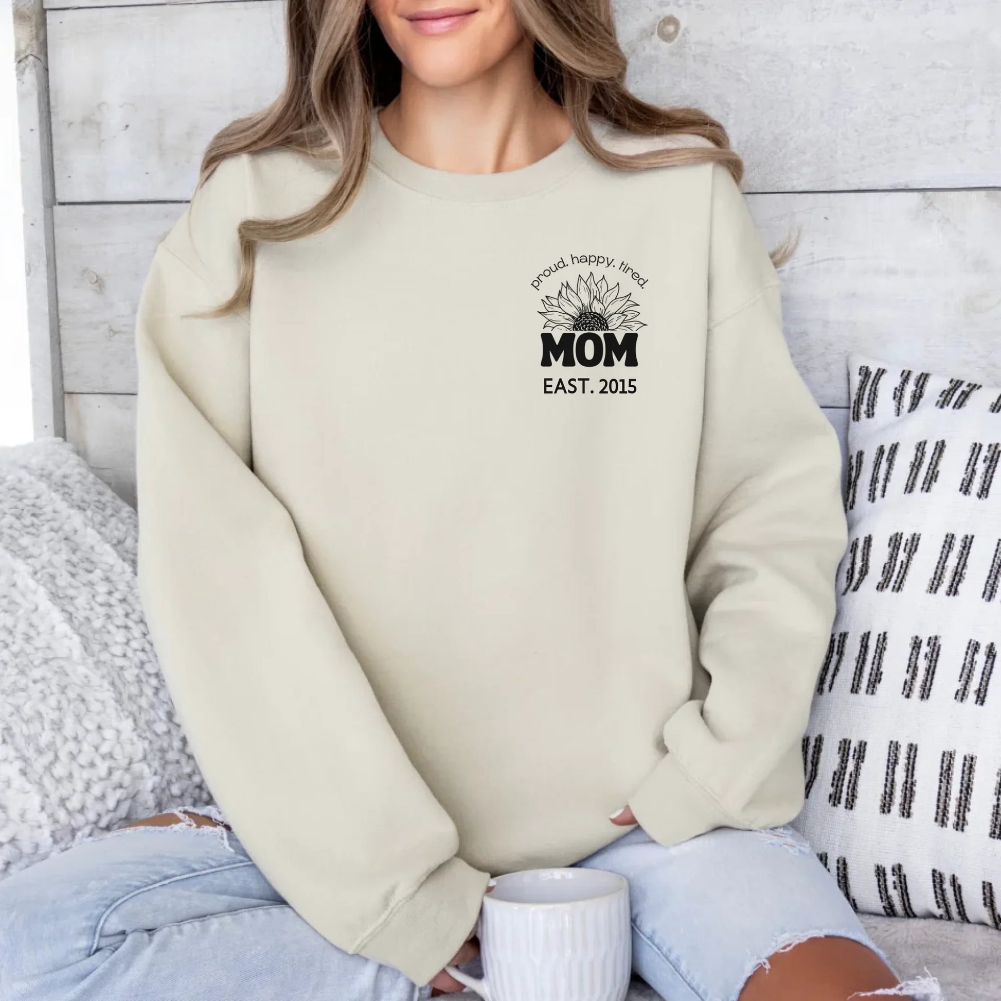 mamagibt Sweatshirt Mama Sonnenblume mit Datum