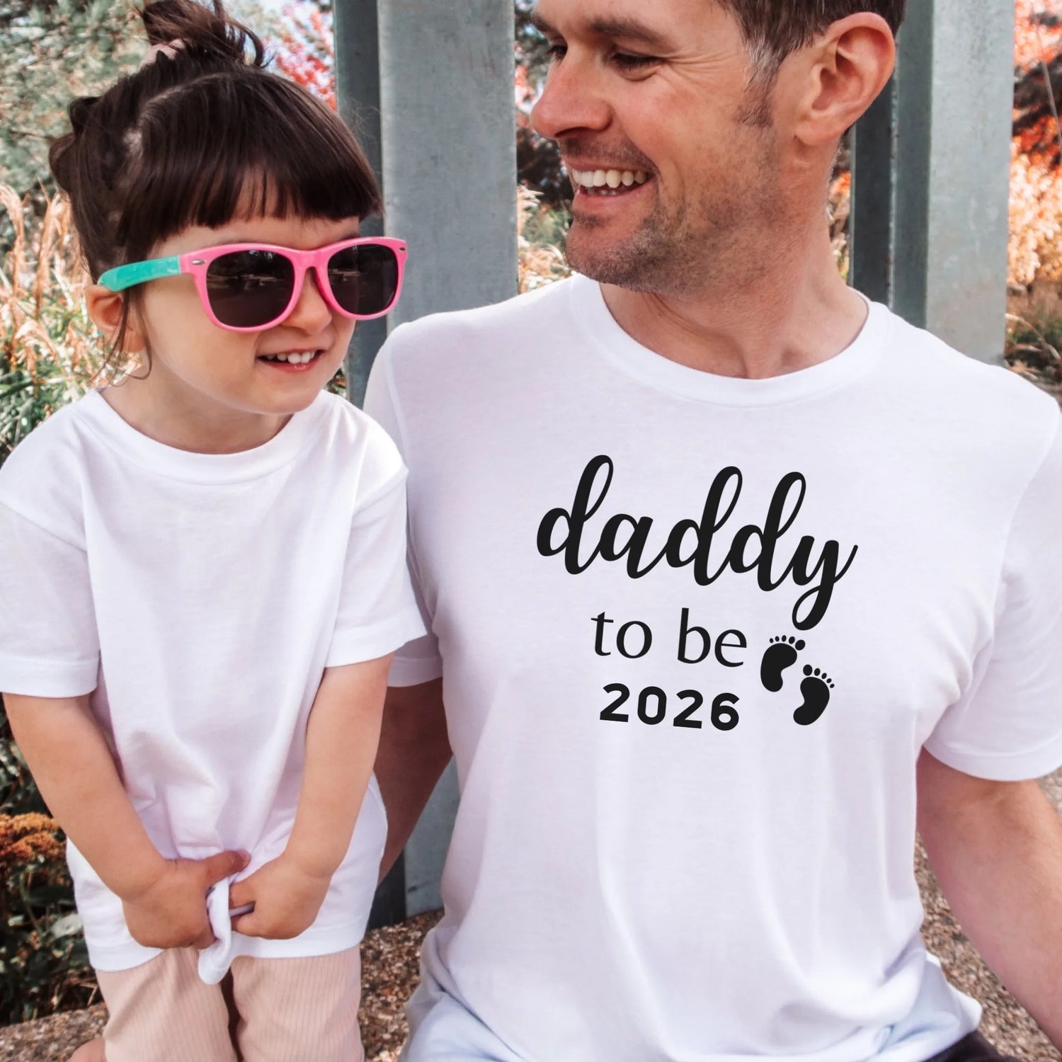 mamagibt T-Shirt Papa Baby Ankündigung T-Shirt Papa Baby Ankündigung White
