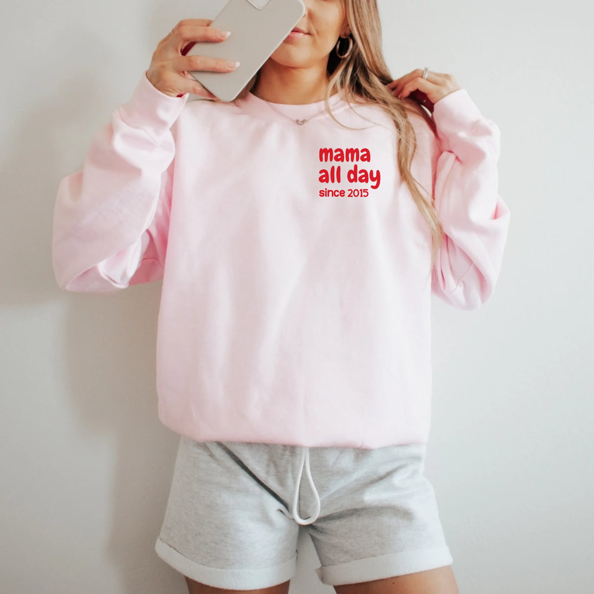 light_blue_sweatshirt_model