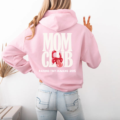 Mama_Hoodie_pink_model_4
