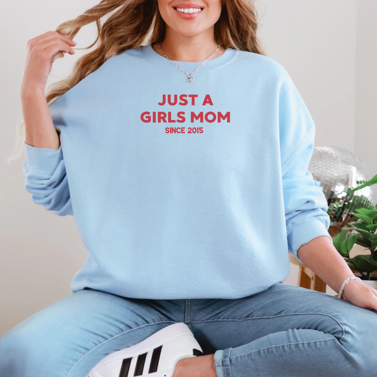 light_blue_sweatshirt_model-2