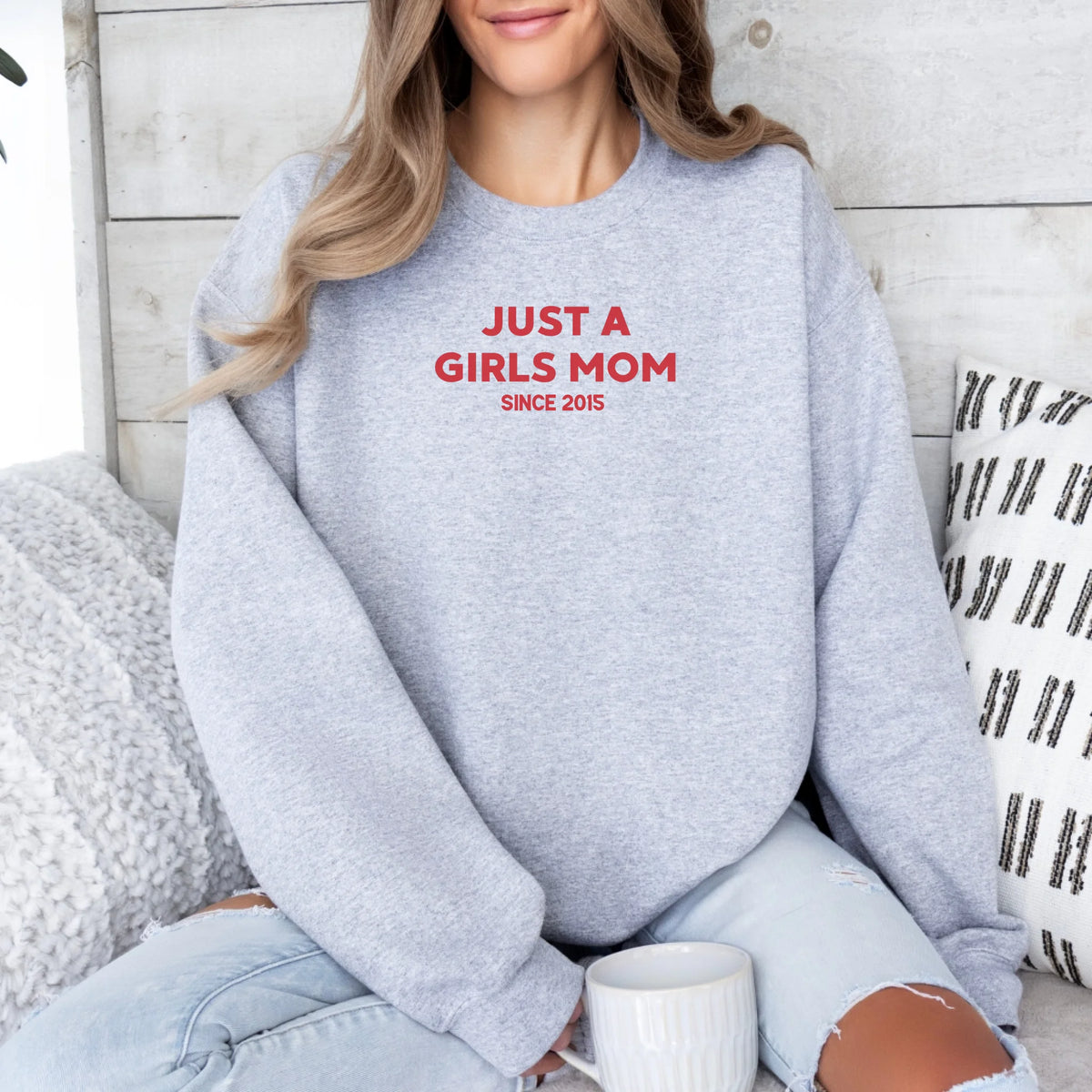 ash sweatshirt model 2