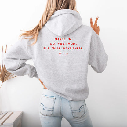 Mama_Hoodie_ash_model