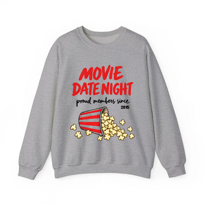mamagibt Couple Sweatshirt Movie Date Club | Him personalisiert