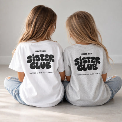 mamagibt Kinder T-Shirt Sister Club Kinder T-Shirt Sister Club personalisiert