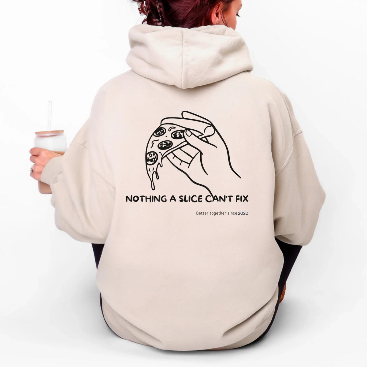 Mama_Hoodie_sand_model