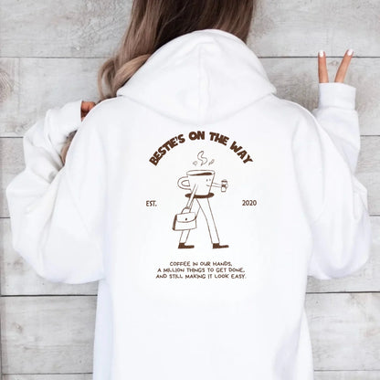 Mama_Hoodie_whitemodel