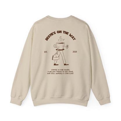 mamagibt Bestie Sweatshirt on the way personalisiert