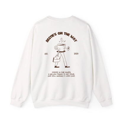 mamagibt Bestie Sweatshirt on the way personalisiert