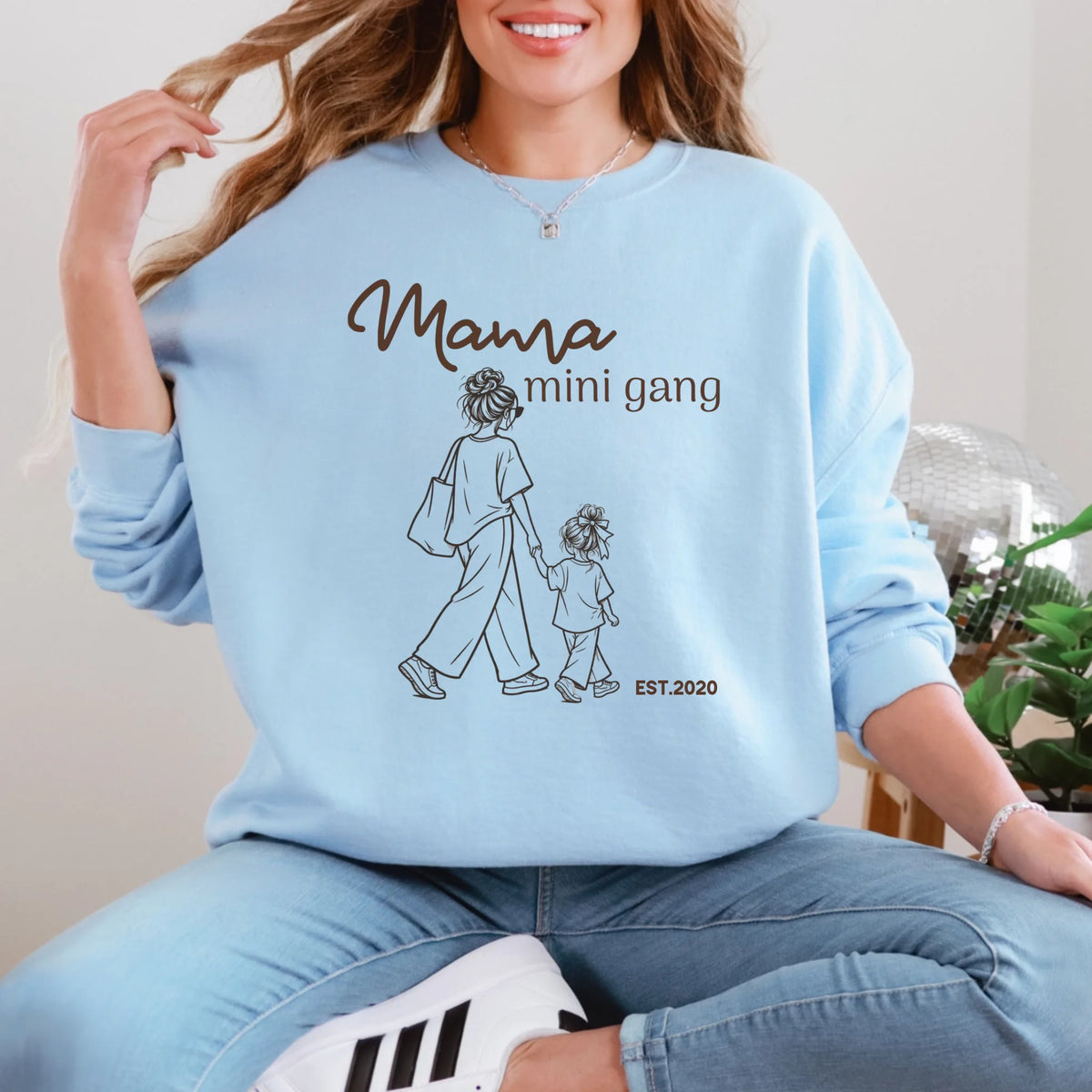 light_blue_sweatshirt_model-2