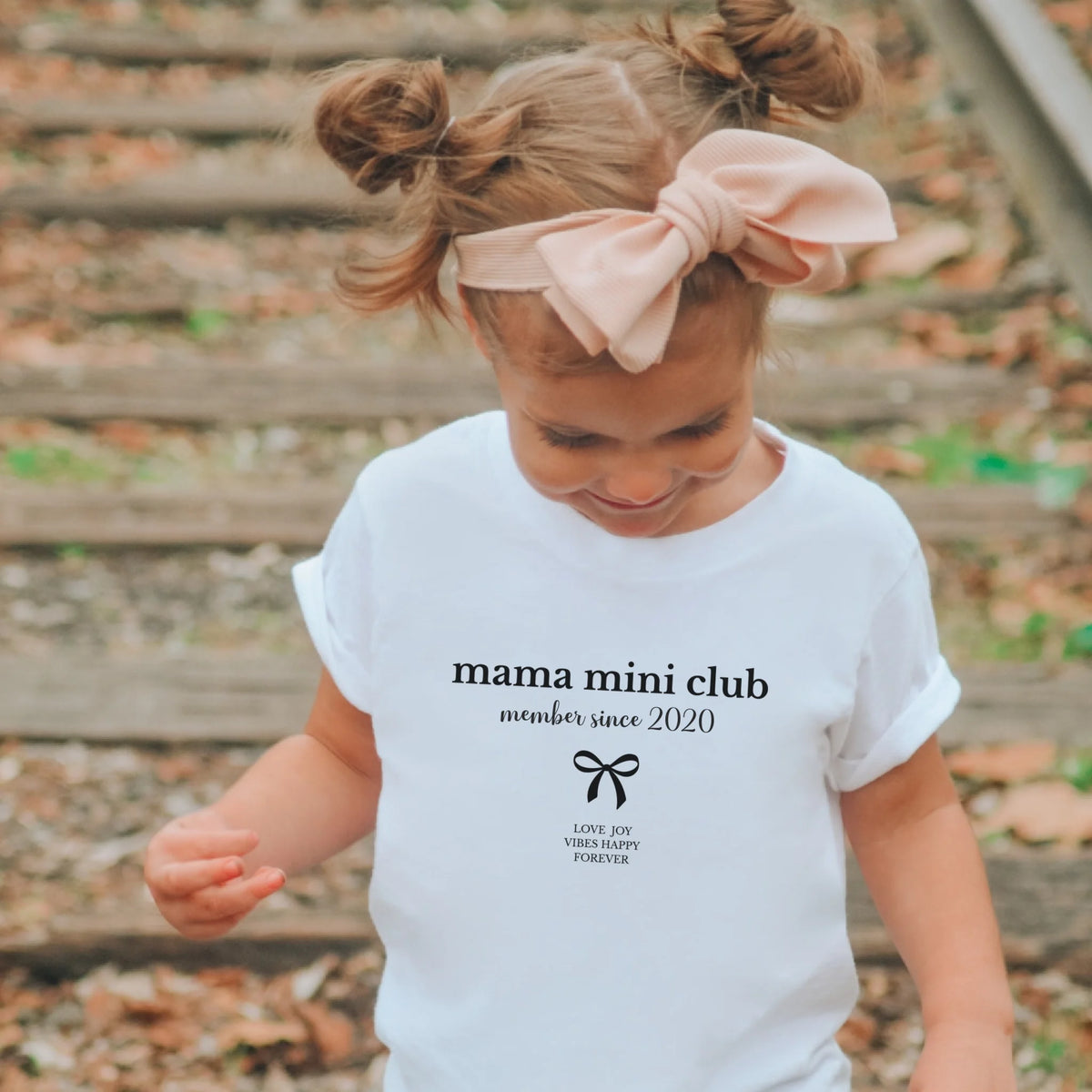 mamagibt Baby T-Shirt Mama & ich little bow Baby T-Shirt Mama & ich little bow White personalisiert
