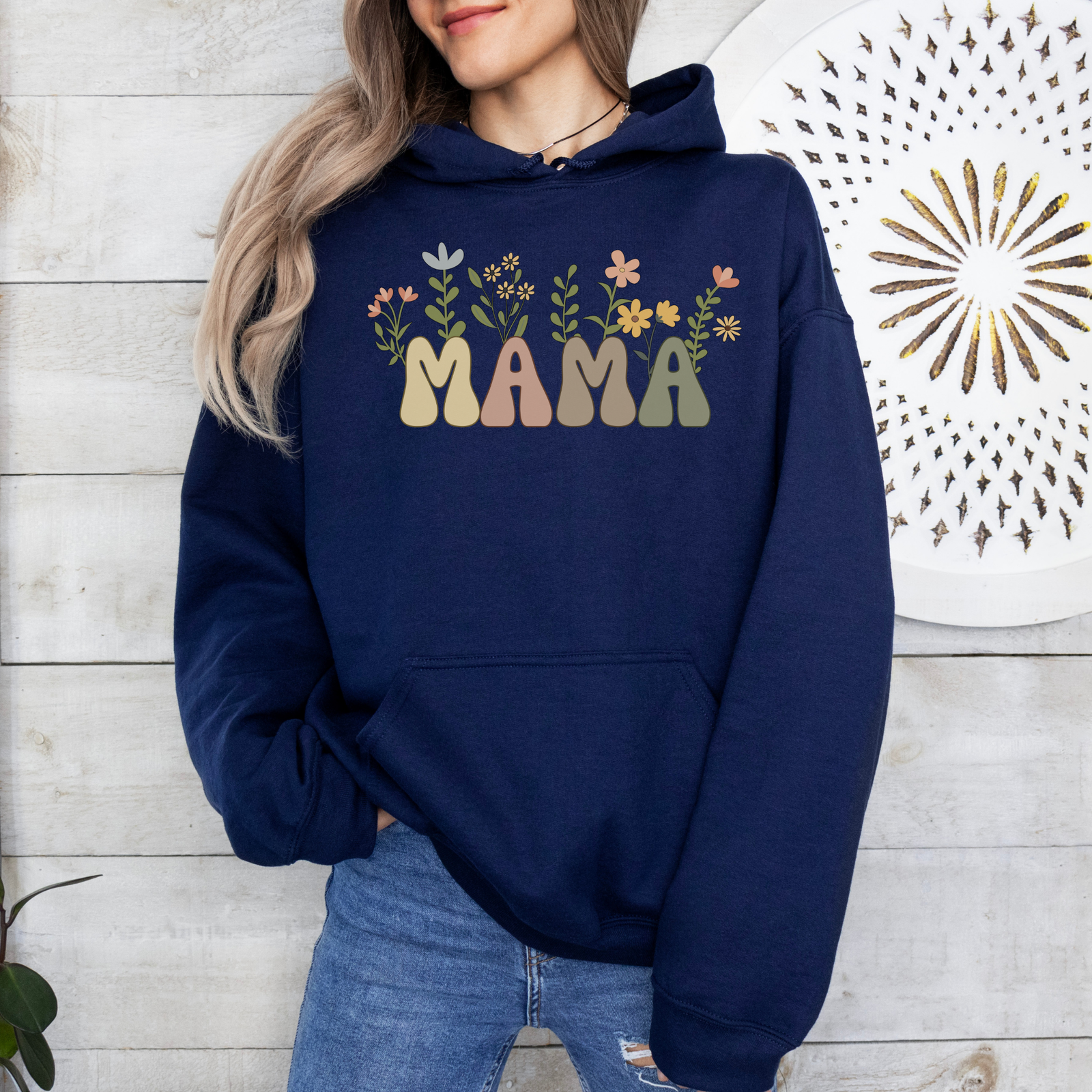 Mama Hoodie mit Blumen - mamagibt -  - #tag1# - #tag2#