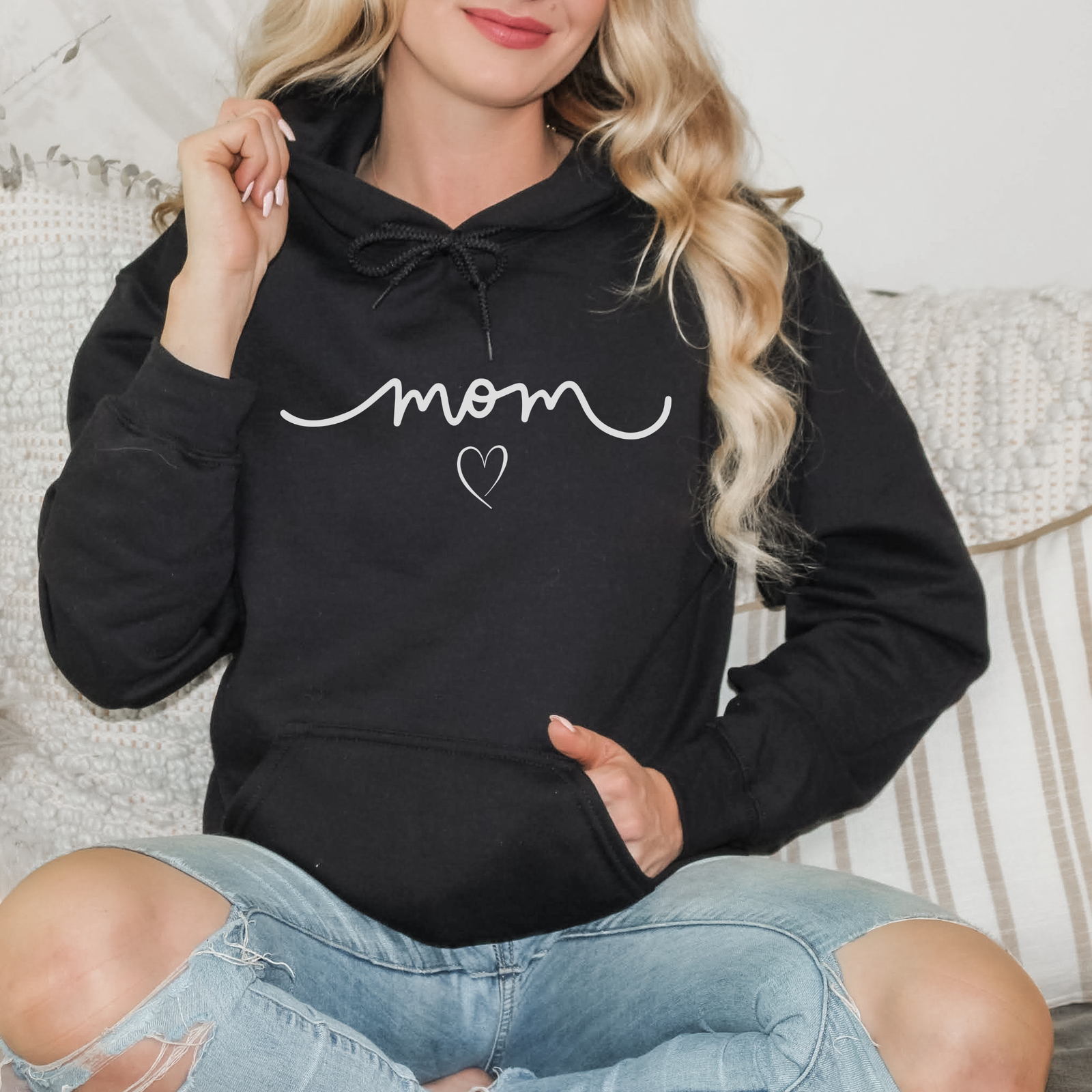 Mama Hoodie mit Herz - mamagibt -  - #tag1# - #tag2#