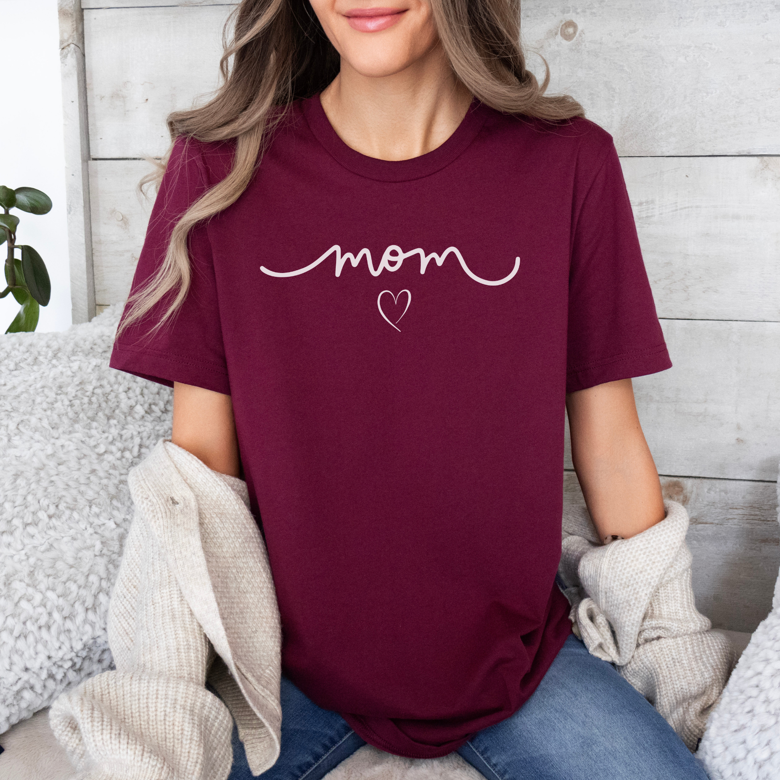 Mama T-Shirt mit Herz - mamagibt -  - #tag1# - #tag2#