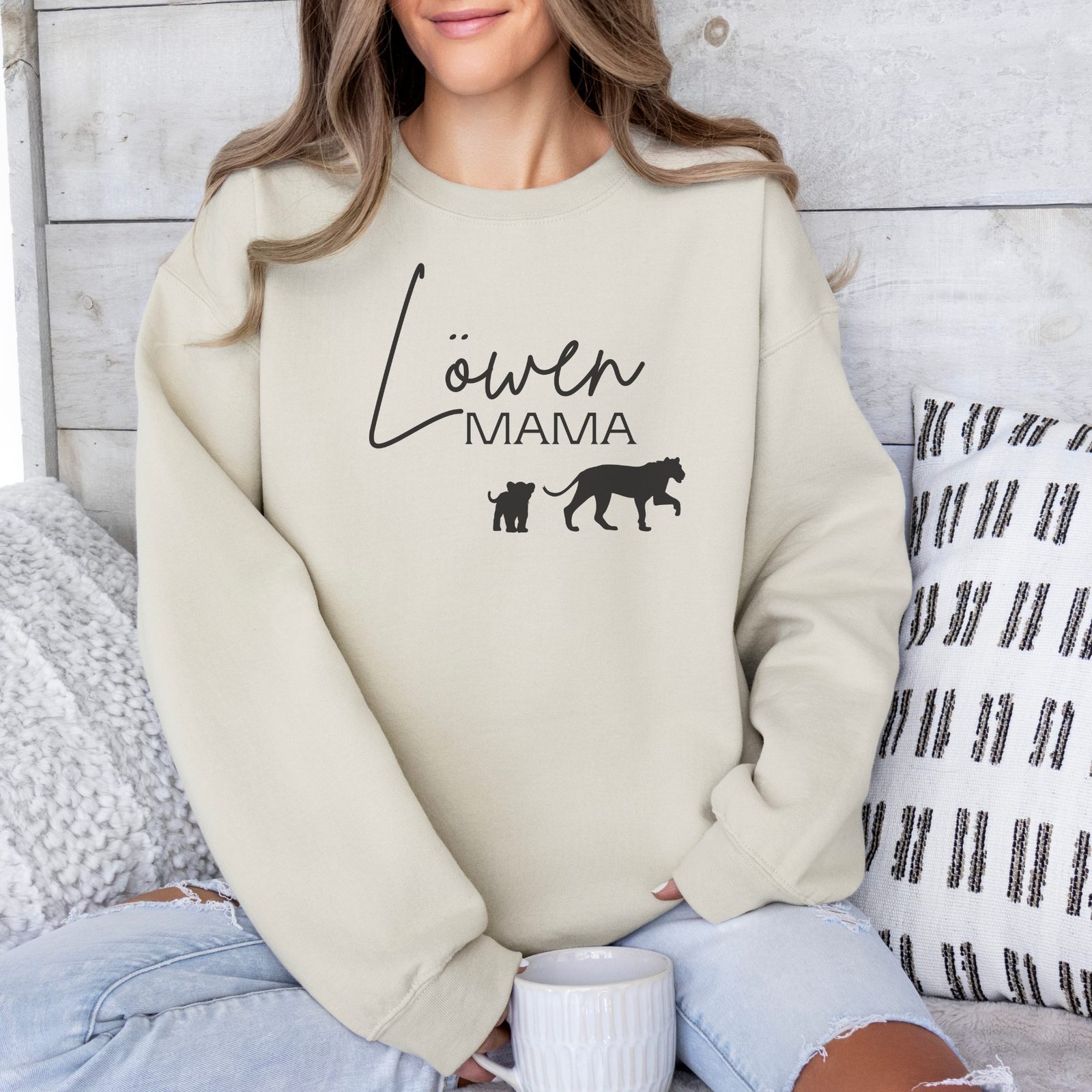 Sweatshirt Löwen Mama Aufdruck - mamagibt -  - #tag1# - #tag2#
