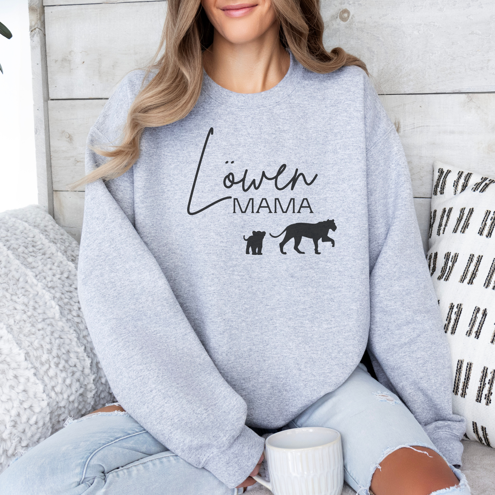 Sweatshirt Löwen Mama Aufdruck - mamagibt -  - #tag1# - #tag2#